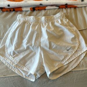 White nike shorts